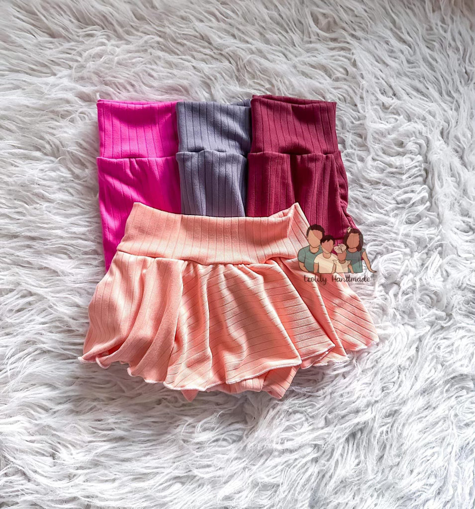 Skirted Bummies